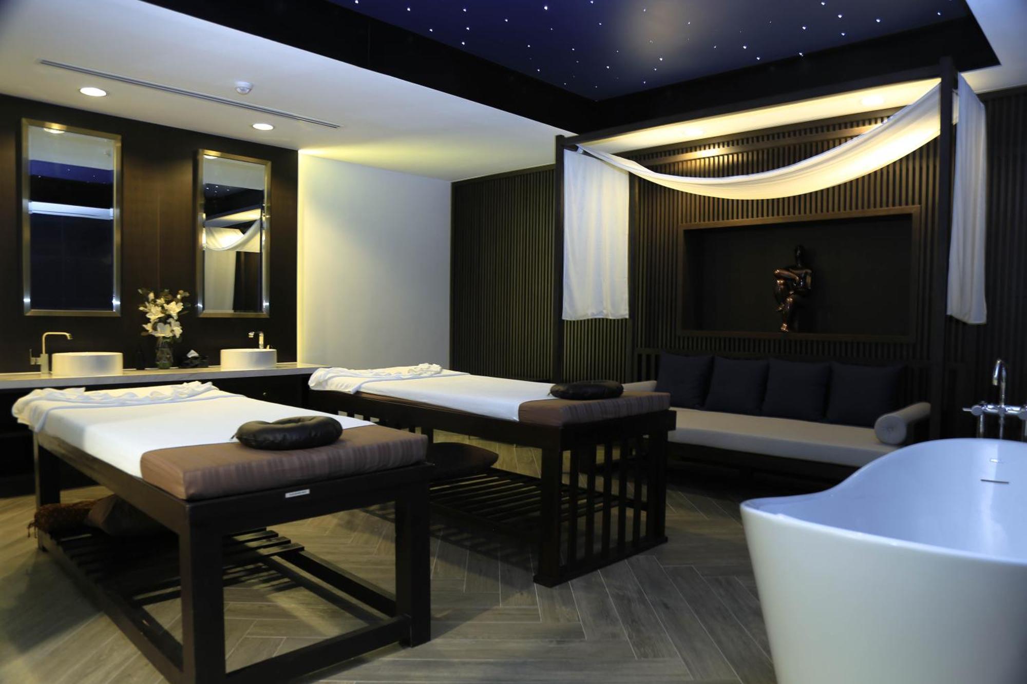 Savan Resorts Savannakhet Exterior photo